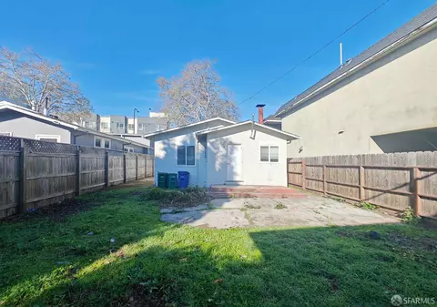Exterior - 2727 San Pablo Ave, Berkeley, CA 94702 photo 1 of 2