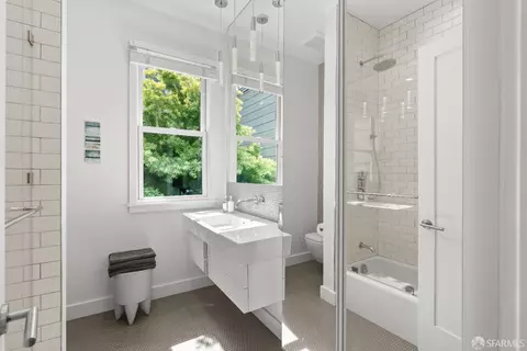 Bath - 71 Germania St, San Francisco, CA 94117 photo 2 of 3