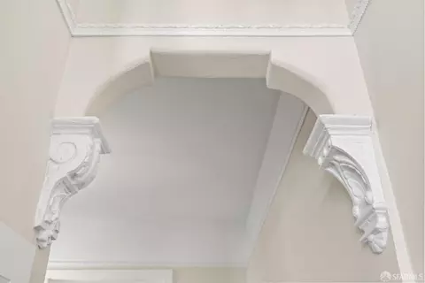 Entry Way - 71 Germania St, San Francisco, CA 94117 photo 4 of 6