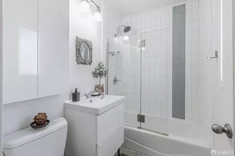 949 Delaware St #A, Berkeley, CA 94710 photo 9