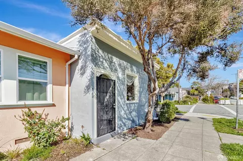 949 Delaware St #A, Berkeley, CA 94710 photo 2