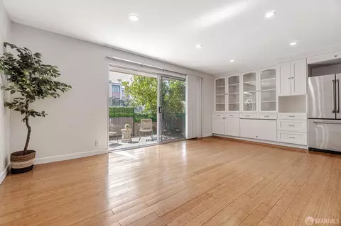 15 Western Shore Ln #2, San Francisco, CA 94115