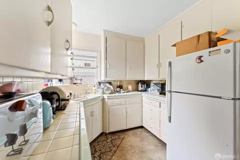 Kitchen - 1841 Cedar St, Berkeley, CA 94703 photo 5 of 10