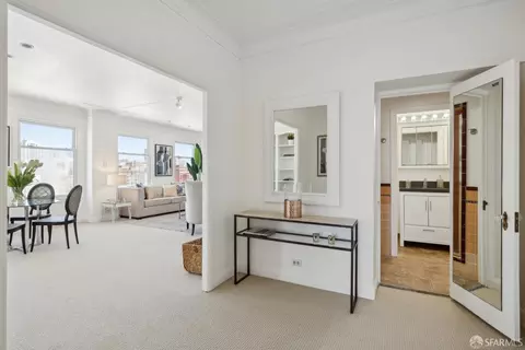 Entry Way - 631 Ofarrell St #2002, San Francisco, CA 94109 photo 1 of 1