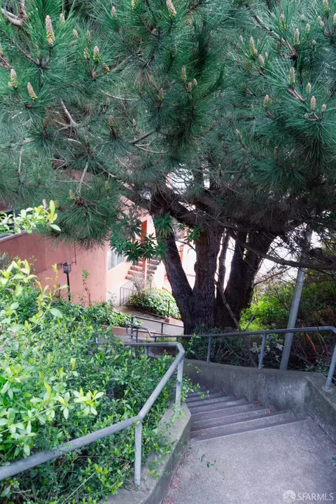 525 27th St #2, San Francisco, CA 94131 photo 48