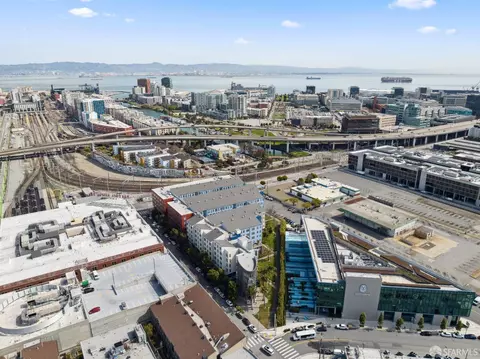 View/Area - 888 7th St #231, San Francisco, CA 94107 photo 6 of 12