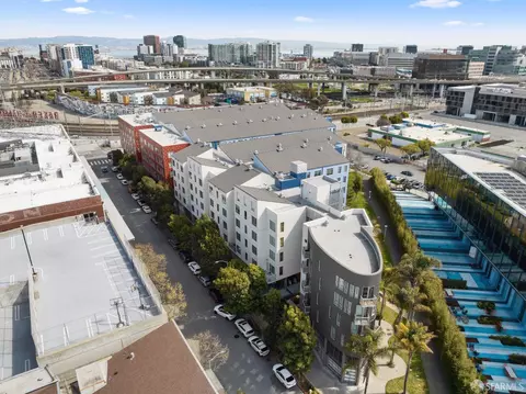 View/Area - 888 7th St #231, San Francisco, CA 94107 photo 8 of 12