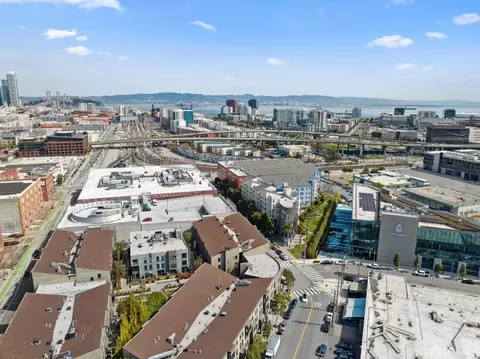 View/Area - 888 7th St #231, San Francisco, CA 94107 photo 9 of 12