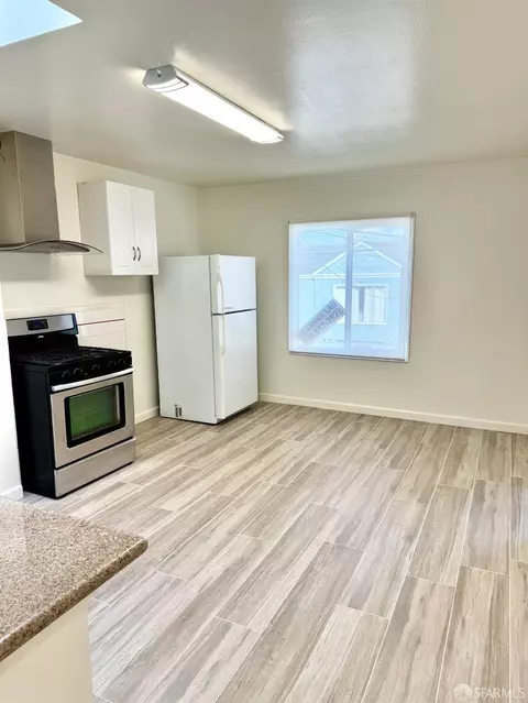 726 Gates St, San Francisco, CA 94110 photo 21