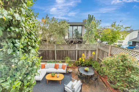 2 Samoset St, San Francisco, CA 94110 photo 5