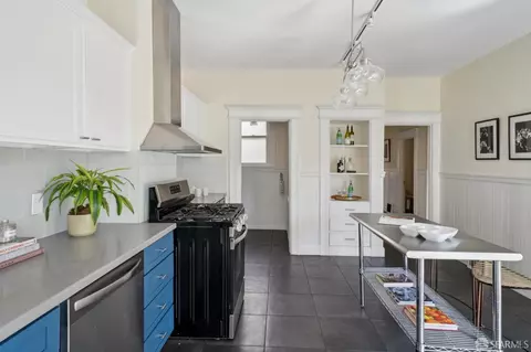 Kitchen - 166 Dolores St, San Francisco, CA 94103 photo 2 of 4