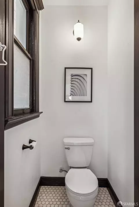 3958 18th St, San Francisco, CA 94114 photo 17