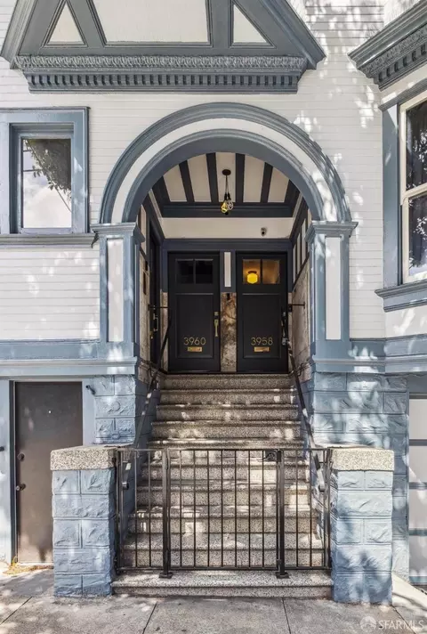 3958 18th St, San Francisco, CA 94114 photo 2