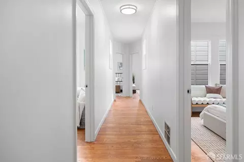 Entry Way - 444 33rd Ave, San Francisco, CA 94121 photo 3 of 5
