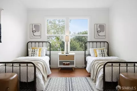 Bedroom - 444 33rd Ave, San Francisco, CA 94121 photo 7 of 14