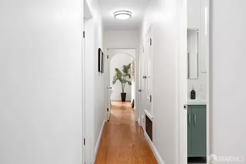 Entry Way - 444 33rd Ave, San Francisco, CA 94121 photo 1 of 5