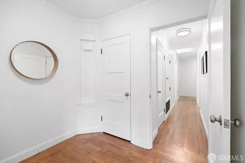 Entry Way - 444 33rd Ave, San Francisco, CA 94121 photo 2 of 5