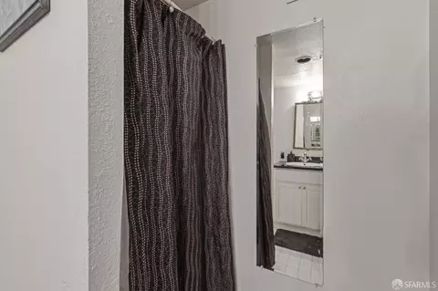 Bath - 751 48th Ave, San Francisco, CA 94121 photo 5 of 5
