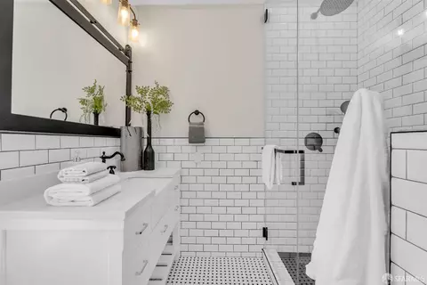 2569 Post St, San Francisco, CA 94115 photo 25