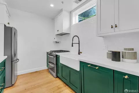 2569 Post St, San Francisco, CA 94115 photo 12