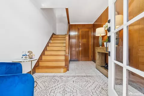 Entry Way - 682 37th Ave, San Francisco, CA 94121 photo 1 of 5