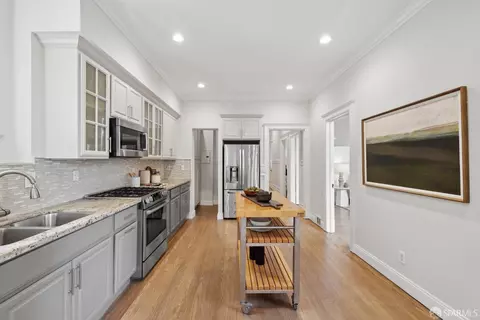 2440 Clay St, San Francisco, CA 94115 photo 10