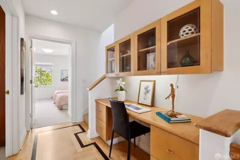 Entry Way - 8 Milton St, San Francisco, CA 94112 photo 3 of 4