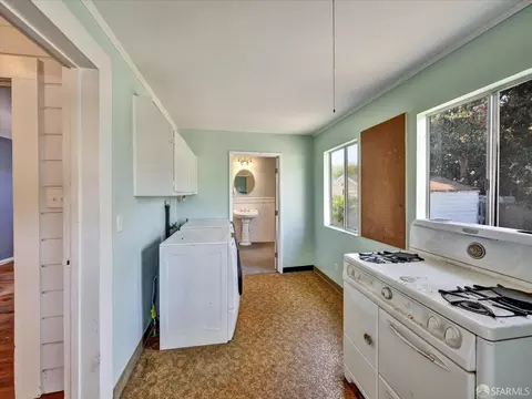 Other - 428 C St, Hayward, CA 94541 photo 7 of 10