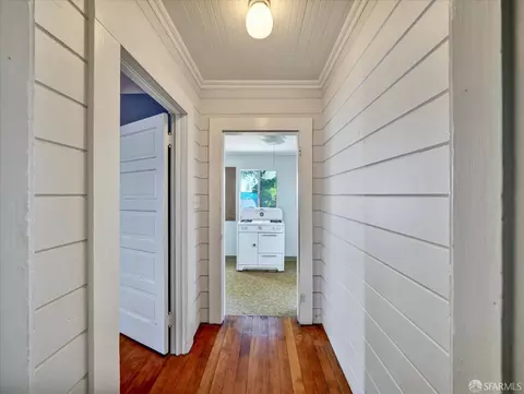 Entry Way - 428 C St, Hayward, CA 94541 photo 2 of 2