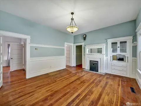 Living - 428 C St, Hayward, CA 94541 photo 6 of 9