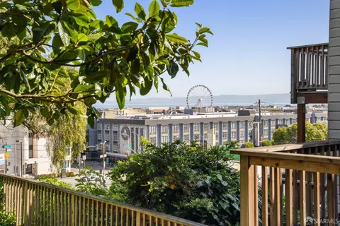 View/Area - 740 Francisco St, San Francisco, CA 94133 photo 6 of 6