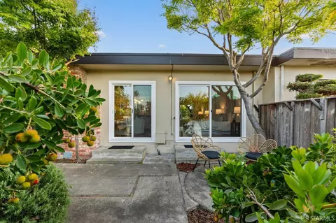 Exterior - 2811 Bayview Dr, Alameda, CA 94501 photo 3 of 9