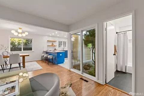 Entry Way - 2811 Bayview Dr, Alameda, CA 94501 photo 1 of 5