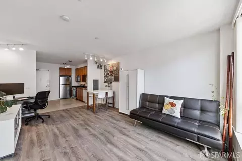 888 7th St #330, San Francisco, CA 94107