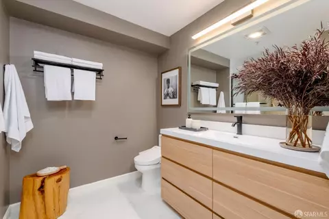 Bath - 1970 Sutter St #107, San Francisco, CA 94115 photo 2 of 5