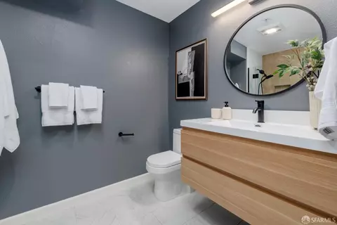 Bath - 1970 Sutter St #107, San Francisco, CA 94115 photo 3 of 5