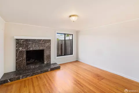 Living - 1818 44th Ave, San Francisco, CA 94122 photo 4 of 4