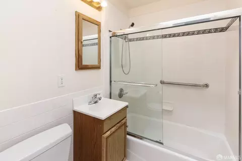 Bath - 1818 44th Ave, San Francisco, CA 94122 photo 1 of 2