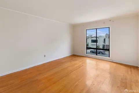 Living - 1818 44th Ave, San Francisco, CA 94122 photo 3 of 4