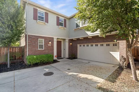 324 Macarthur Way, Brentwood, CA 94513