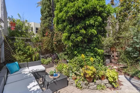Exterior - 2538 Bryant St, San Francisco, CA 94110 photo 3 of 5
