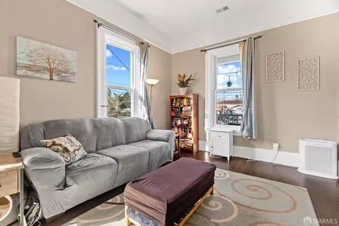Living - 2620 Encinal Ave, Alameda, CA 94501 photo 2 of 2