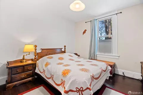 Bedroom - 2620 Encinal Ave, Alameda, CA 94501 photo 2 of 2