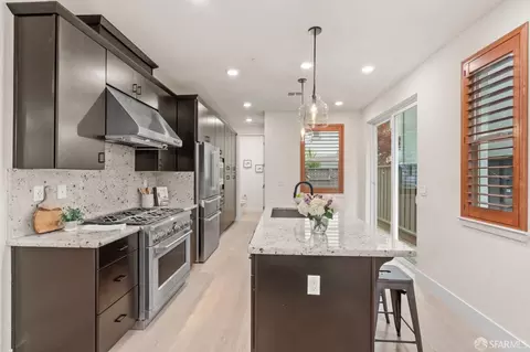Entry Way - 1552 Clement Ave, Alameda, CA 94501 photo 1 of 2
