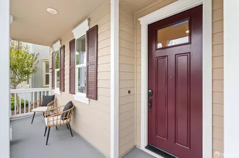 Exterior - 1552 Clement Ave, Alameda, CA 94501 photo 3 of 7