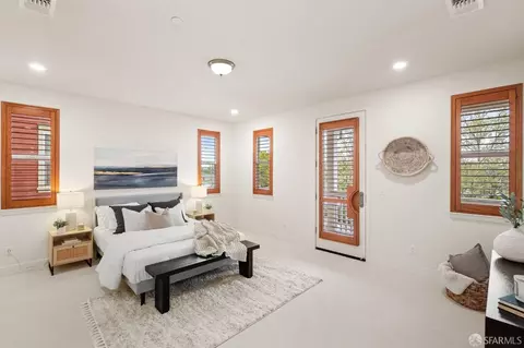 Bedroom - 1552 Clement Ave, Alameda, CA 94501 photo 1 of 2
