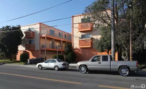 585 Huntington Ave, San Bruno, CA 94066