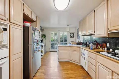 1843 10th Ave, San Francisco, CA 94122 photo 13