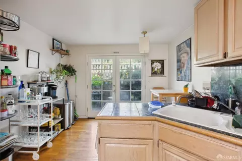 1843 10th Ave, San Francisco, CA 94122 photo 16