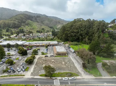 1055 Terra Nova Blvd, Pacifica, CA 94044 photo 2
